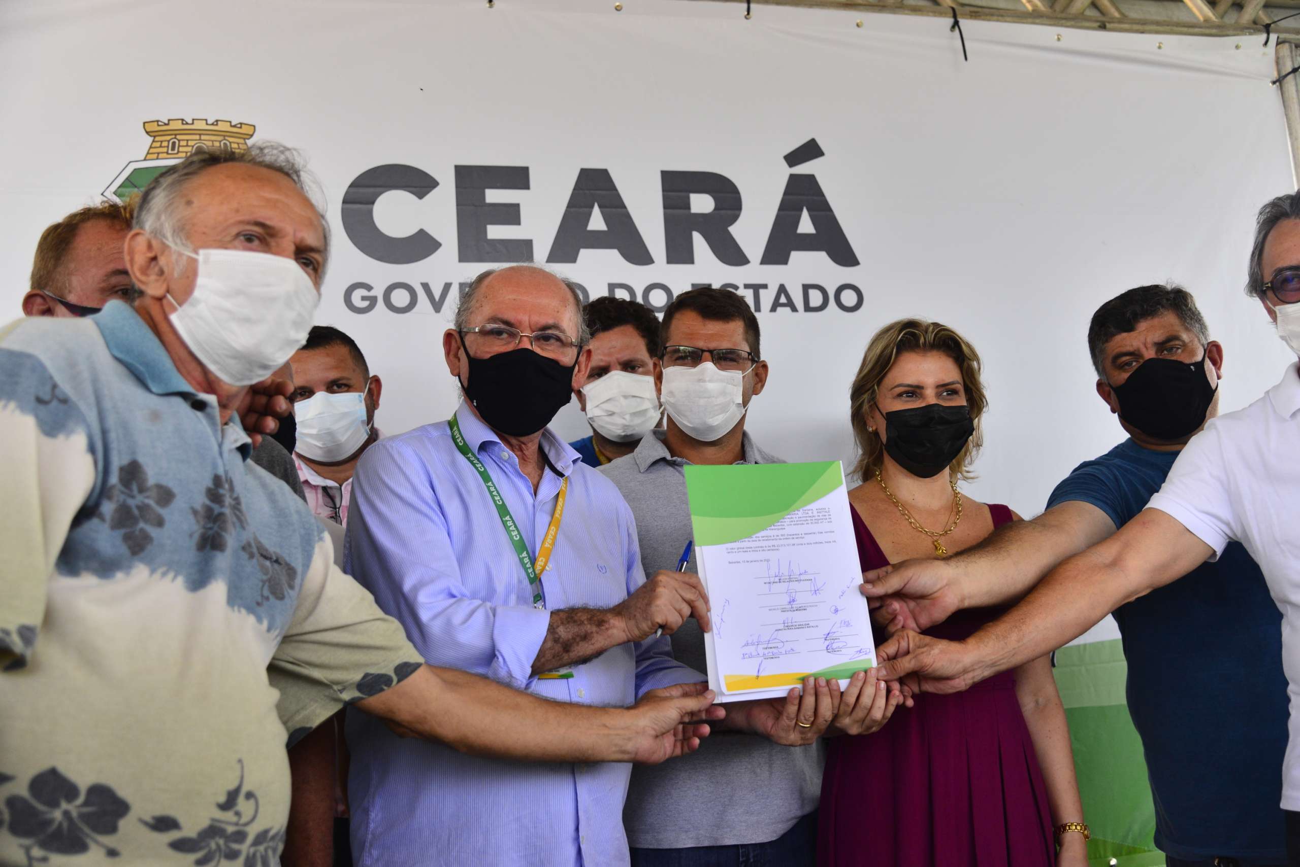 Governo do Ceará inaugura Areninha e autoriza início do Sinalize no município de Beberibe